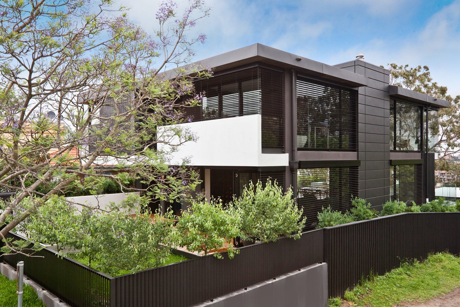 GLADESVILLE_1.jpg